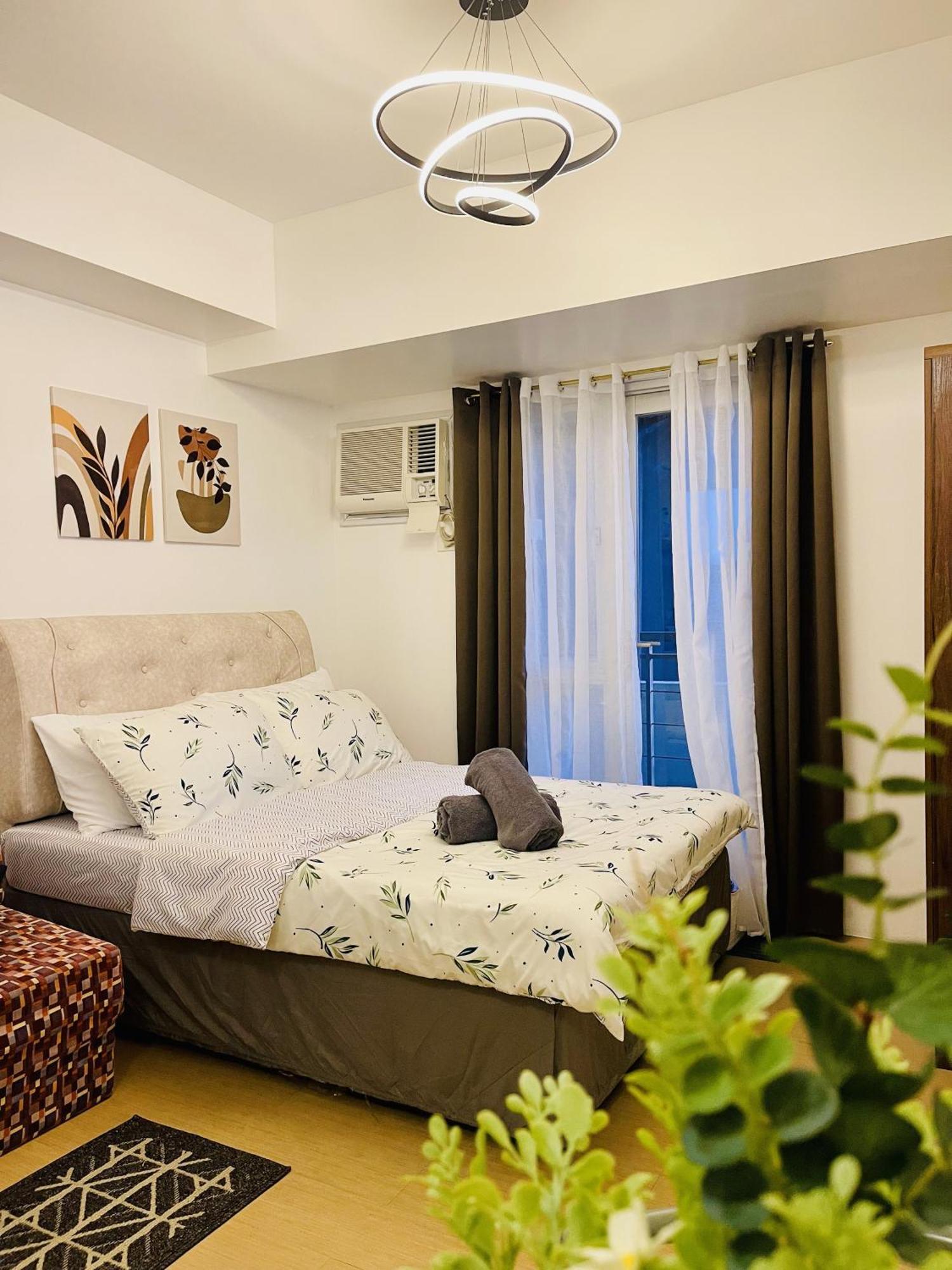 Cozy W/ Balcony At Centrio Towers Beside Ayala Mall Apartment *